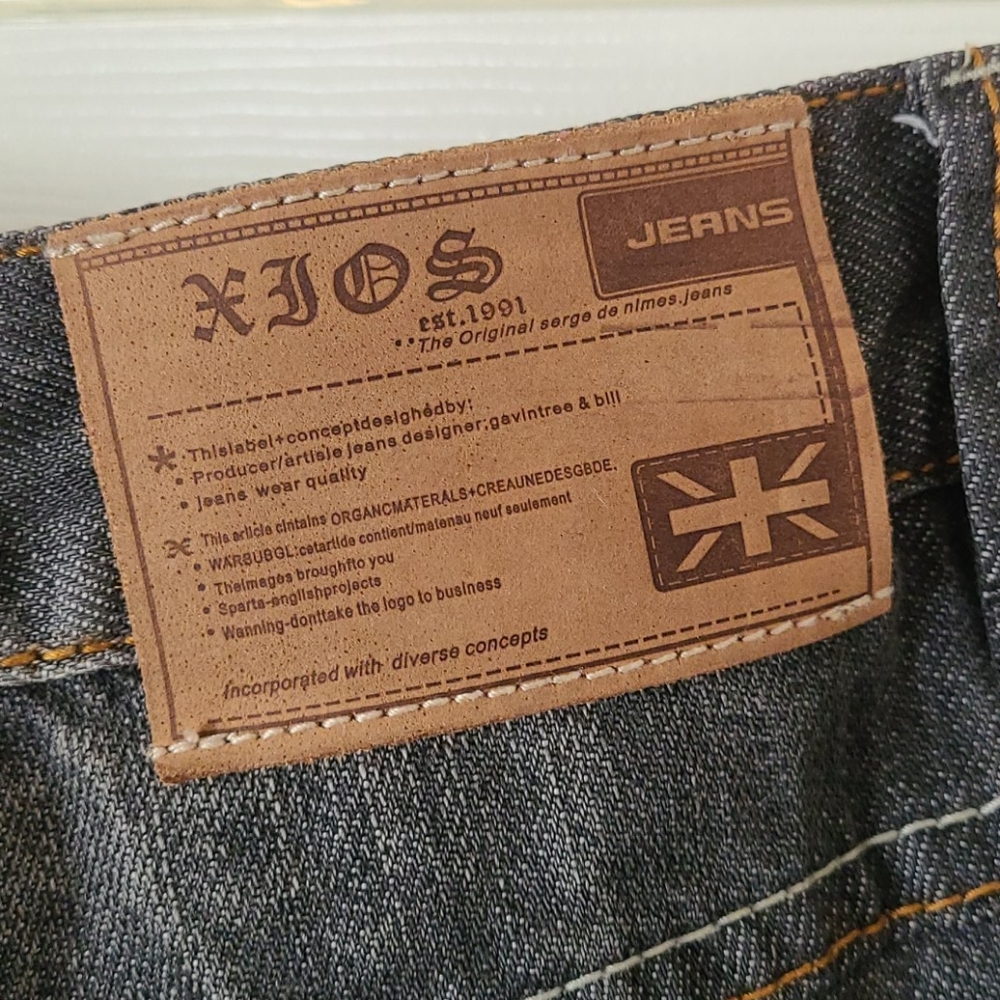 Jeans - Picture 6 of 8